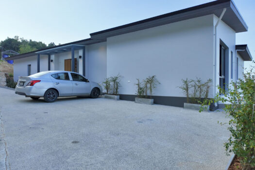 Modern pool villa for sale in a prime
