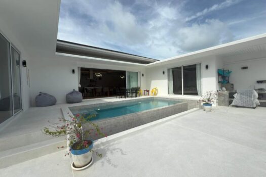New Villa for rent